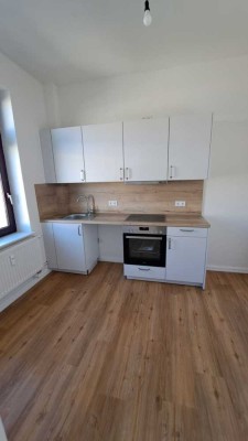 Sonnige  sanierte 3,5 Zimmer Wohnung