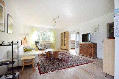 Schöne, große 4-Zimmer-Wohnung mit 2 Balkonen und einer tollen Aussicht!
