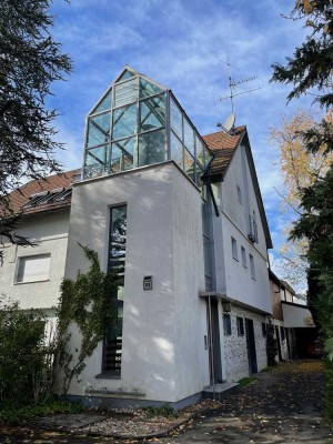Möbilierte und exclusive Maisonette-Wohnung mit Garten - Stuttgart-Möhringen