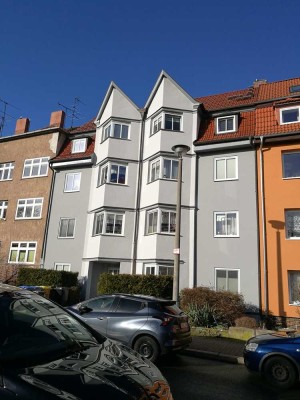 Schöne und sanierte 1,5-Raum-Wohnung mit Balkon in Erfurt