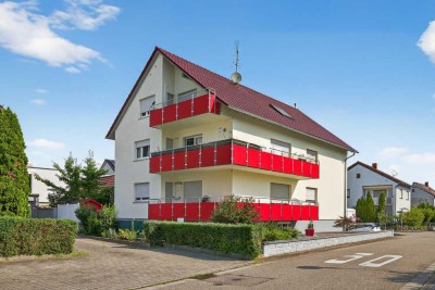 Gepflegte 3-Zimmer-Dachgeschosswohnung mit Balkon und Stellplatz!