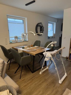 Neuwertige 3-Zimmer Wohnung mit Loggia