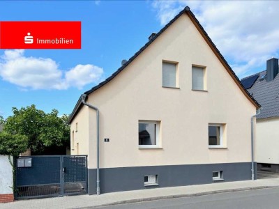Hochwertiges Zweifamilienhaus – ideal für Familien und Generationenwohnen