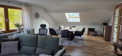 Attraktive 2-Zimmer Dachgeschosswohnung in Vettelschoß