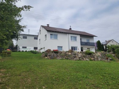 ***   Sofort einziehen * Topp Ein/Zweifamilienhaus * Doppelgarage * Traumgarten * Super Lage ***