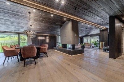 Edles Chalet-Ensemble in sonniger Naturlage von Reith