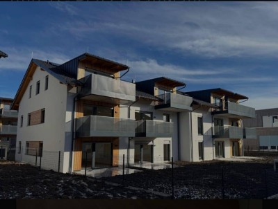 Neue 2-Zimmer Wohnung mit Balkon und Garage in Hallwang