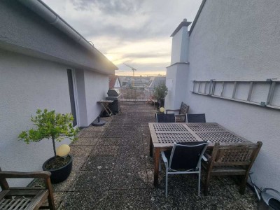 3-Zimmer-Wohnung mit Dachterrasse in Stuttgart-Mitte