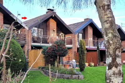 Charmantes Haus in Kettenbauweise mit Blick in die unverbaubare Natur