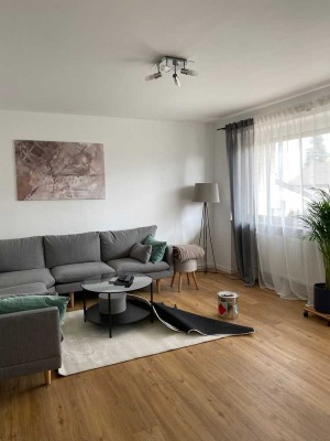 Sanierte 3,5-Zimmer-Wohnung mit Balkon und Einbauküche in Wachenheim