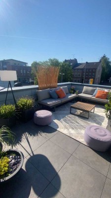 Exklusive Loft-Wohnung mit Dachterasse, Atrium und Einbauküche in Mönchengladbach