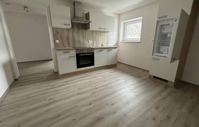 Moderne 3-Zimmer Dachgeschosswohnung mit Balkon in Landeck