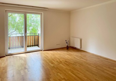 Ruheoase mit Balkon im Grünen - 2-Zimmer nahe Schönbrunn