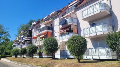 Traumlage unweit des Markkleeberger Sees- ruhige 2-Zi-Wohnung mit Sonnenbalkon,  2 TG-Stellplätze