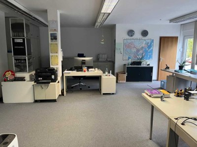Ansprechende 3-Zimmer-Wohnung mit Südbalkon und Terrasse