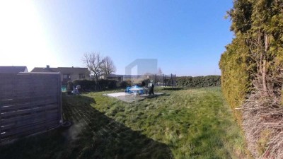 ERDGESCHOSS MIT GARTENPARADIES