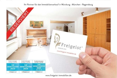 *reserviert* Einfamilienhaus mit  Einliegerwohnung und sonnigem Grundstück