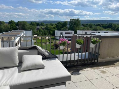 Exkl. Deisterblick-Penthouse im Grünen. Dennoch fußläufig zu S-Bahn und Supermärkten