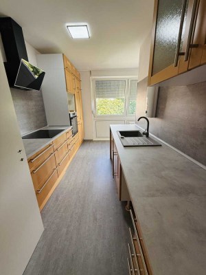 Erstbezug nach Sanierung: Moderne 3-Zimmer-Wohnung mit Balkon,Einbauküche im Mannheim-Vogelstang