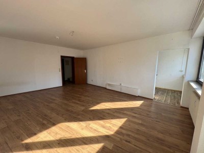 1-Zimmer Wohnung im 1. OG in Bayreuth City TOP Lage