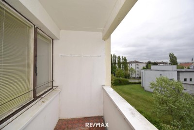 3-Zimmerwohnung in Bahnhofsnähe mit südseitiger Loggia