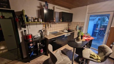 Attraktive 4-Zimmer-EG-Wohnung 95 m² mit Einbauküche und Terasse in Dorstfeld, Dortmund.