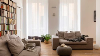 Großzügige Dachgeschosswohnung mit Loggia & Blick ins Grüne – Kapitalanlage mit Perspektive