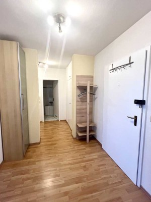 2-Raum-Wohnung mit EBK und Balkon in Weinheim