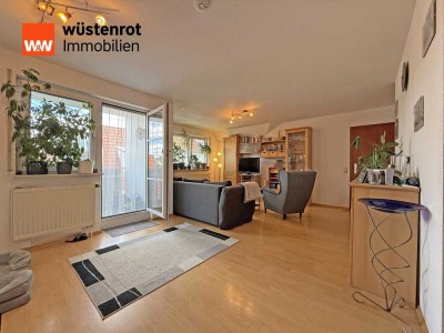 Helle und gepflegte Maisonette-Whg. mit Loggia, EBK und Stellplatz – wohnen mit Ausblick!