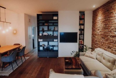 Erstbezug nach Sanierung mit Balkon und EBK: Freundliche 2,5-Zimmer-Wohnung in Bad Bevensen