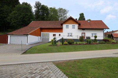 Verträumtes Haus mit großem Garten