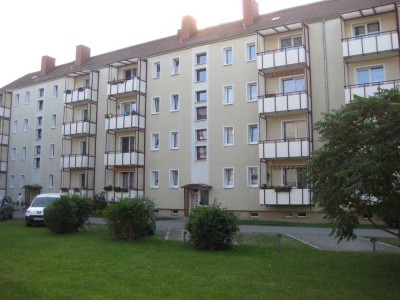 2 Raum-Wohnung mit Balkon