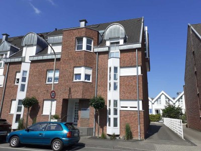 Exklusive 3-Raum-Wohnung mit großem Balkon in Mönchengladbach-Venn