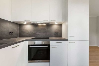 Exklusiv sanierte Wohnung mit Einbauküche und Balkon