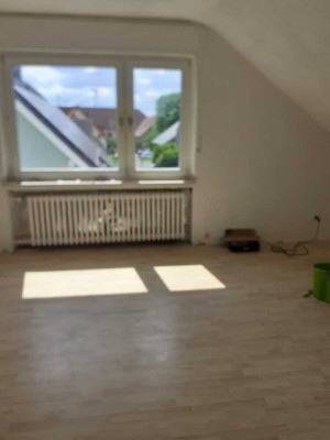 Attraktive 1-Zimmer-DG-Wohnung in Paderborn