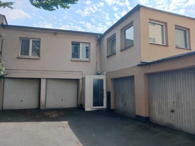 Helle Hinterhauswohnung mit separatem Eingang in der Nähe des Westparks