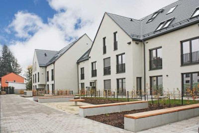 *Ein Zuhause zum Verlieben – Stilvolle 4,5-Zimmer-Dach-Maisonette mit Sonnenloggia zum Erstbezug*