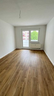*Die erste eigene Wohnung - sofort bezugsfertig*