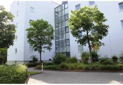 ANSPRUCHSVOLL-MODERN-CITINAH: 2 Zimmer-Neubaucharakter in gepflegter Wohnanlage - EBK - PARKETT