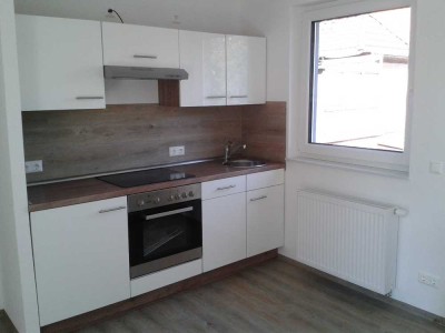 Neubauwohnung mit EBK und Balkon: stilvolle 1-Zimmer- Appartement in Göttingen- Weende