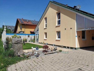 Gepflegtes Haus  in Top Lage zu verkaufen