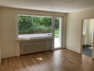 Single Appartement mit Balkon