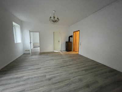 Modernisiertes Mehrfamilienhaus 15 min. von Lübeck mit 10 Wohneinheiten und 10 Grundbüchern