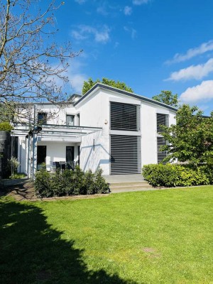 Zentral gelegenes Architektenhaus mit gehobener Innenausstattung in Bad Salzuflen