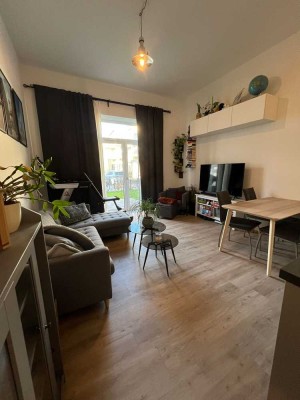Provisionsfrei: sonnige 2-Zimmer-EG-Wohnung mit Terrasse, kleinem Garten und Stellplatz