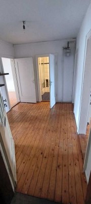 650 € - 55 m² - 3.0 Zi.