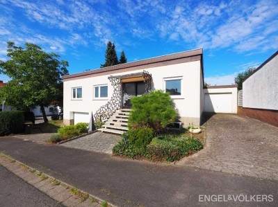 Bungalow im Grünen von Ensheim!