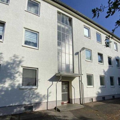 3-Zimmer-Wohnung mit kleinem Balkon in der Innenstadt