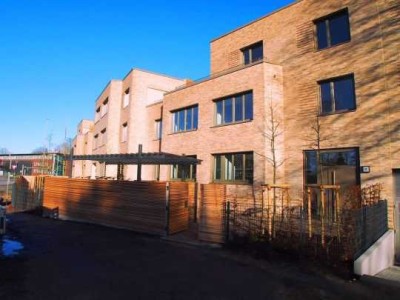 Am Brabandkanal! 1-Zimmer-Wohnung mit Terrasse am Wasser in Alsterdorf!