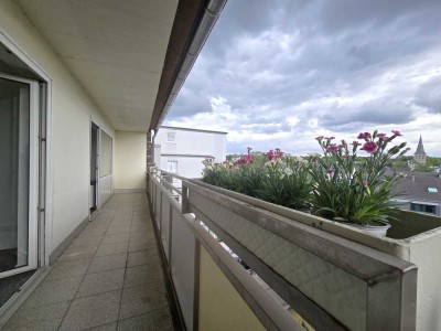 Traumhafte 3-Zimmer-Walk-in-Wohnung: Zwei Balkone, herrlicher Ausblick, perfekt zum Wohlfühlen